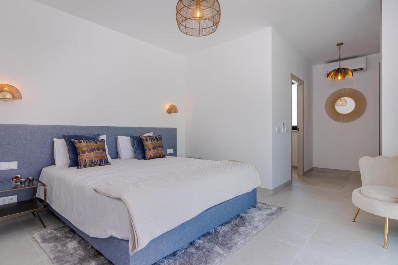The Perfect Luxury - 5 Bdrm Lejlighed *