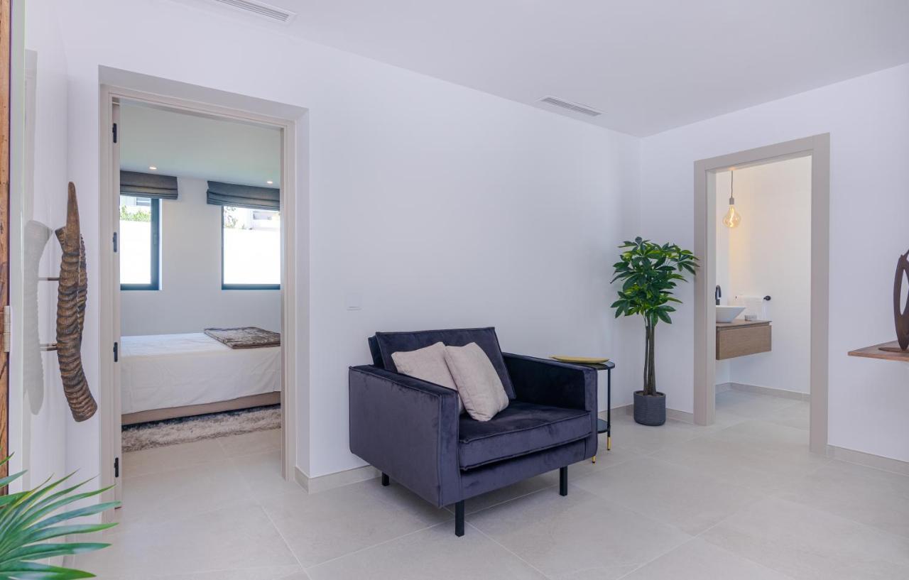 The Perfect Luxury - 5 Bdrm Lejlighed