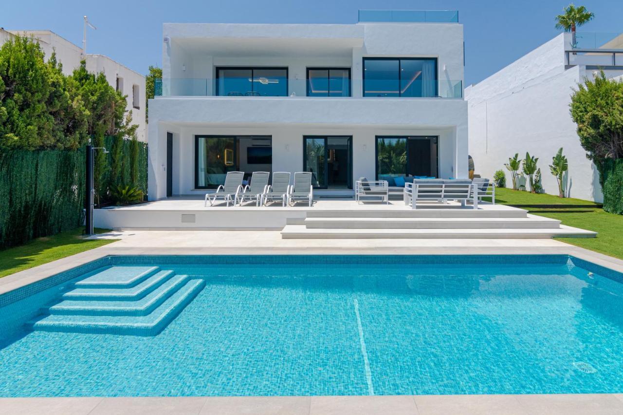 The Perfect Luxury - 5 Bdrm Lejlighed